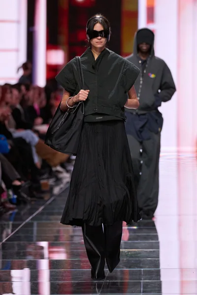 Look 40